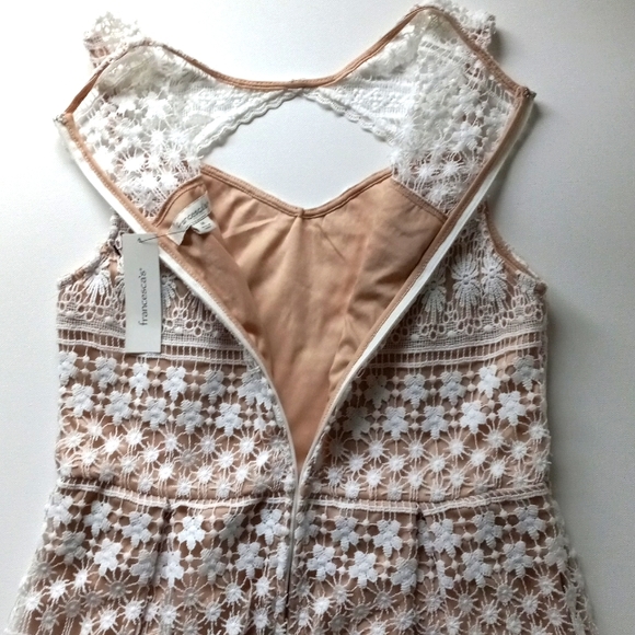 FRANCESAS White Nude DRESS Tulle Lace Skaters Size Medium - Picture 8 of 9